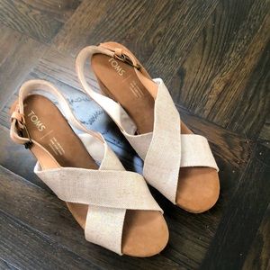 Never worn Toms cork sandals
